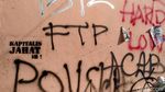 Jejak Vandalisme Massa Hitam-hitam di Aksi May Day Bandung
