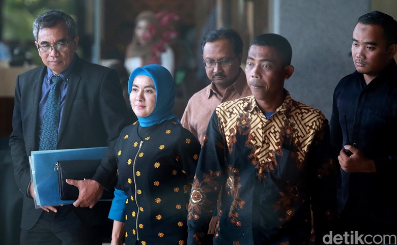 Dirut Pertamina Nicke Widyawati Dipanggil KPK Lagi Dirut Pertamina Nicke Widyawati Dipanggil KPK Lagi