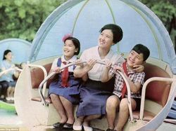 Potret Warna Tahun 1980-an Ungkap Sisi Lain Korea Utara