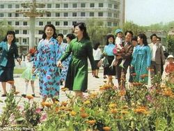 Potret Warna Tahun 1980-an Ungkap Sisi Lain Korea Utara