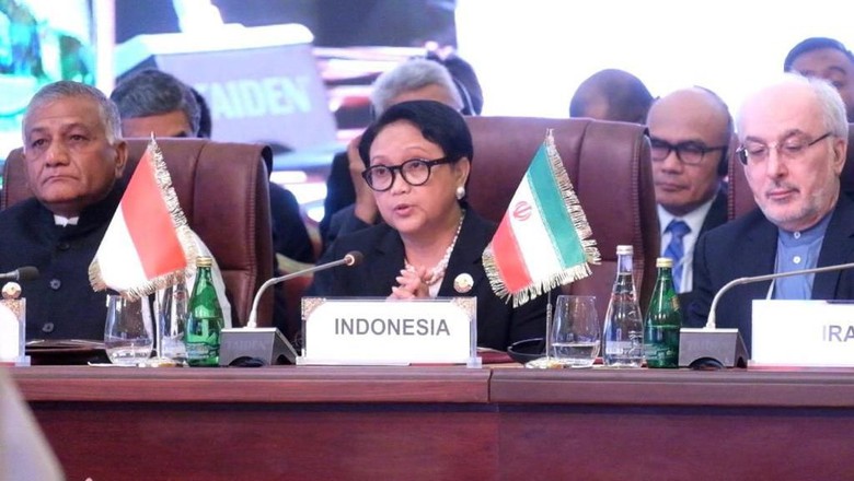Menlu RI dan Qatar Bahas Pengiriman Tenaga Medis Profesional dari Indonesia Menlu RI dan Qatar Bahas Pengiriman Tenaga Medis Profesional dari Indonesia