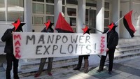 Begini Aksi anarcho syndicalism di Kroasia pada 2015. Para pengunjuk rasa memakai baju hitam-hitam dan hoodie (Situs iwa-ait.org)
