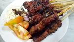 20 Sate Ayam dan Kambing Gerobakan Maknyus