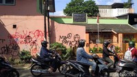 Aksi vandalisme terjadi saat peringatan hari buruh atau May Day di Bandung, Jawa Barat, pada Rabu (1/5/2019) kemarin.