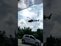Tajir Melintir, Foodies Ini Beli Lemang Naik Helikopter 