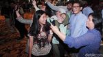 Sandiaga Umbar Senyum Saat Laporkan Dana Kampanye