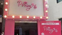 Adalah Pinxy Adult Theme Park, taman rekreasi dewasa di Korea Selatan. Beda dengan yang lain, tema yang diusungnya adalah virtual reality (Pinxy Adult Theme Park)  