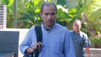 Kedatangan suami terpidana kasus suap PLTU Riau-1 Eni Maulani Saragih itu untuk diperiksa sebagai saksi Dirut PLN Sofyan Basir.