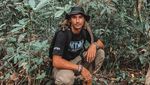 Foto: Denny Sumargo dan Vincent Verhaag Dililit Ulat Piton!