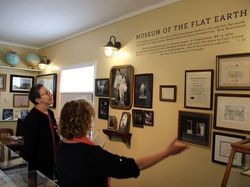 Ragam Sensasi Penganut Bumi Datar Tunjukkan Eksistensi