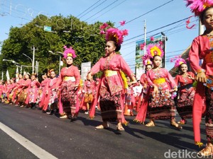 24 Ribu Penari Pecahkan Rekor di HUT Kota Semarang