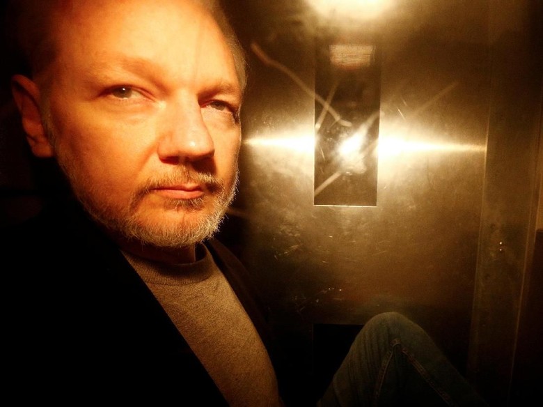 Julian Assange Tegaskan Tak Mau Diekstradisi ke AS Julian Assange Tegaskan Tak Mau Diekstradisi ke AS