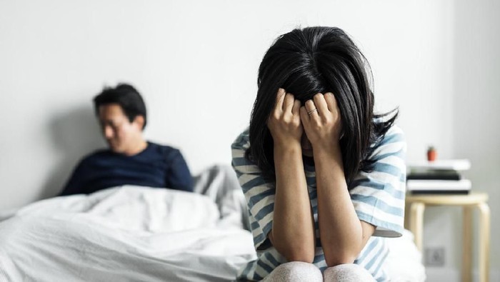 bercinta Asian couple have an argument