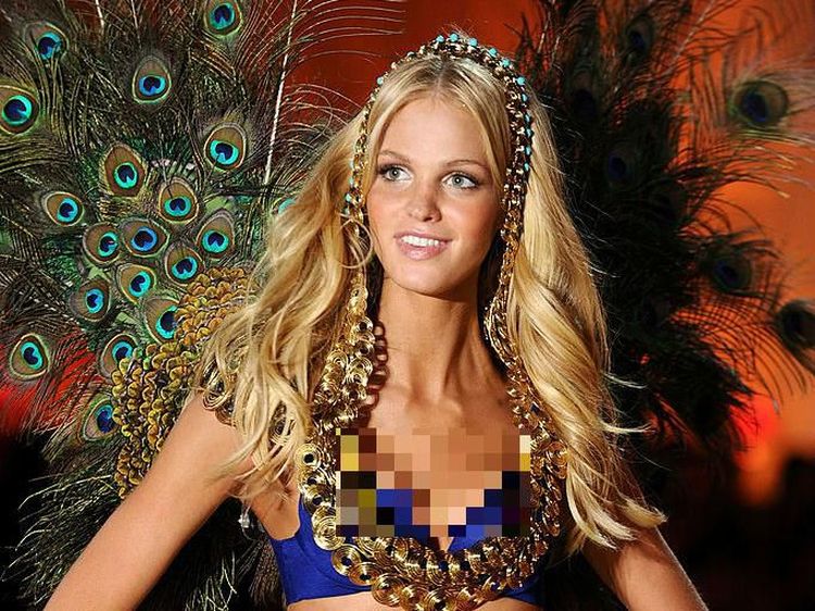 8 Foto Terbaru Model Victorias Secret yang Bangkrut karena Utang Kartu Kredit