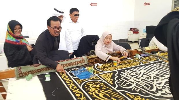 Saudi Beri Akses Khusus ke Menko Puan: Saksikan Pembuatan Kiswah