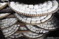 Cara Membuat Wajit Cililin Begini Cara Wajit Cililin yang Lembut Legit Diproduksi