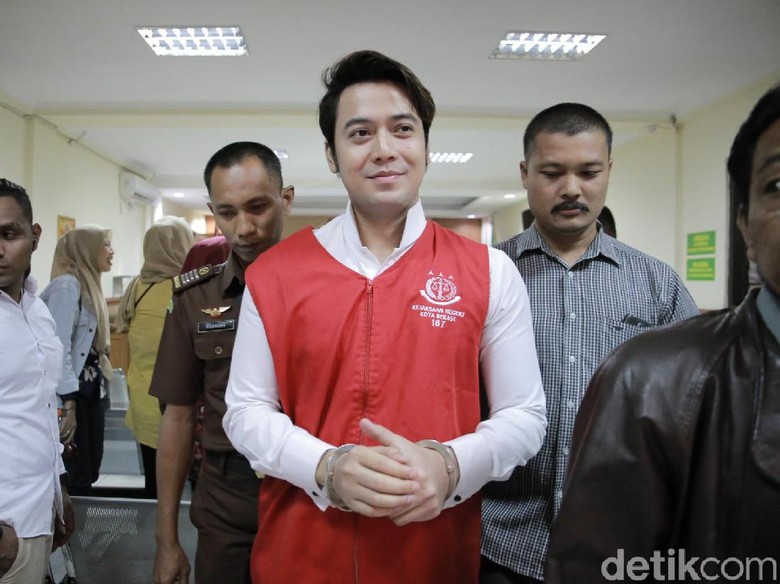 Jelang Ramadan, Kriss Hatta Siap Jalani Puasa di Penjara Jelang Ramadan, Kriss Hatta Siap Jalani Puasa di Penjara
