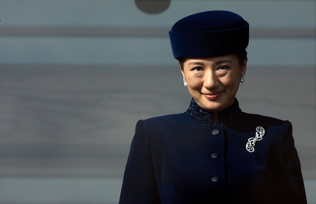 Meski bukan lahir dari latar belakang kerajaan, Putri Masako tidak datang dari keluarga sembarangan. Ayahnya adalah seorang diplomat yang membuatnya Masako menghabiskan masa kecilnya di Moscow dan New York. Wanita tersebut juga merupakan lulusan dua universitas prestis dunia, yakni Harvard dan Oxford. Foto: Getty Images