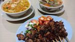 20 Sate Ayam dan Kambing Gerobakan Maknyus