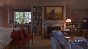 Melongok kamar tidur satu di antara dua rumah yang baru dibeli Zuck. Satu rumah ini saja punya 8 kamar besar. Foto: istimewa