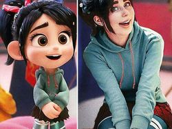 Aksi Cosplayer Cantik Asal Rusia Bikin Terpana