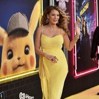 Meskipun sudah bersuamikan pria tampan seperti Ryan Reynolds, tak ada salahnya mengetahui tipe ideal Blake Lively soal pria seksi. Sangat tertarik melihat pria yang bisa berbusana dengan baik. Yang paling aku suka ketika seseorang, pria atau wanita, punya kesan di mana kamu ingin memotretnya dan mereka bisa eksis di periode waktu kapan saja, tutur ibu dua anak ini. Foto: Getty Images