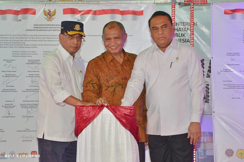 Kemenhub Deklarasi Zona Integritas di 6 Pelabuhan & 6 Bandara Kemenhub Deklarasi Zona Integritas di 6 Pelabuhan & 6 Bandara