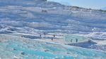 Foto: Pamukkale, Si Kolam Kapas Putih yang Terkenal