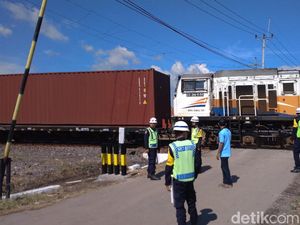 Gardu Perlintasan KA di Cirebon Dirusak, KAI Lapor Polisi