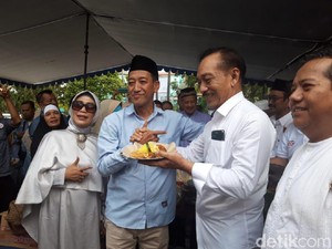 Relawan Prabowo-Sandi di Jatim Deklarasi dan Tasyakuran Kemenangan