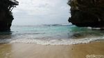 Foto: Pantai Suluban, Pantai Cantik Tersembunyi di Bali