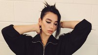Wah, kapan ya kira-kira Dua Lipa dan BLACKPINK konser bareng di Indonesia? Dok. Instagram/dualipa