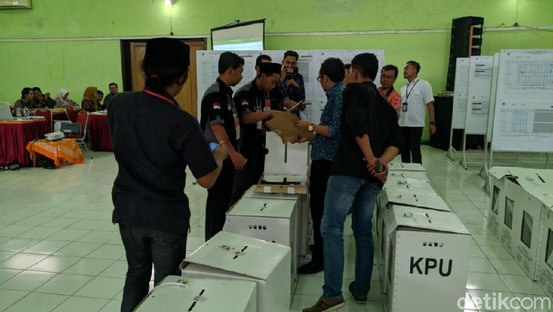 Jokowi-Maruf Menang Telak di Ponorogo, 2 Saksi Parpol Tolak Tanda Tangan