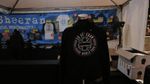 Penonton Serbu Merchandise Sebelum Ed Sheeran Konser di GBK