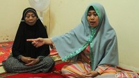 Evi anak pertama dari almarhum menceritakan kronologi bagaimana ayahnya meninggal.