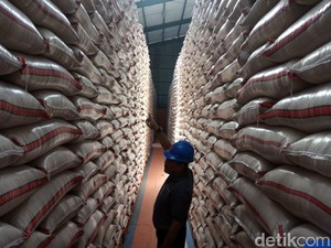 Ada 2 Juta Ton, Stok Beras Ramadhan Dijamin Aman