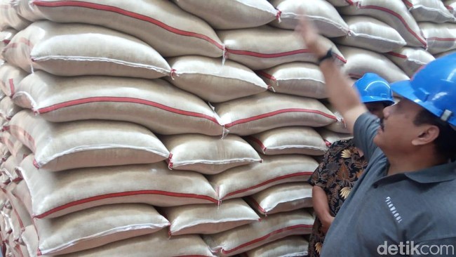 Sederet Masalah yang Bikin Harga Beras RI Mahal