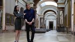 Foto: Kencan Semalam di Louvre