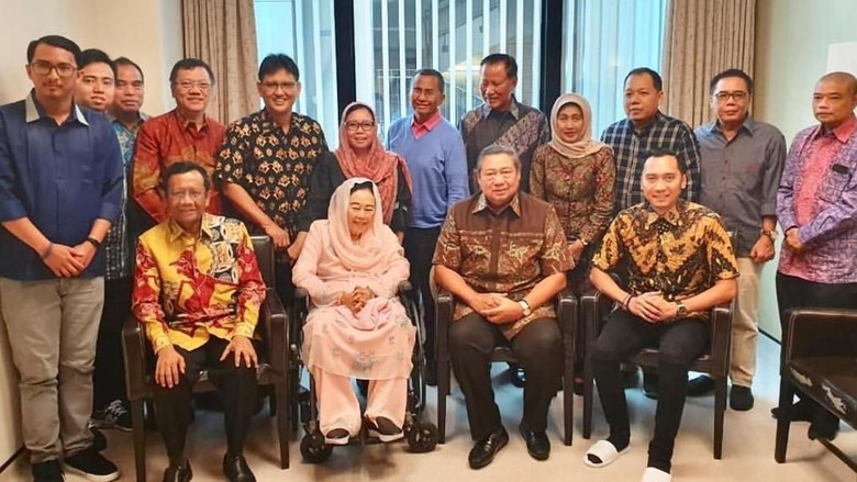 Bertemu Mahfud Md hingga Dahlan Iskan, SBY Bicara Perlunya Rekonsiliasi Bertemu Mahfud Md hingga Dahlan Iskan, SBY Bicara Perlunya Rekonsiliasi