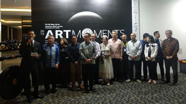 Resmi Dibuka, Art Moments Jakarta Jadi Ajang Promosi Seniman Indonesia ke Dunia