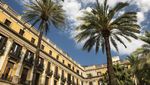 Foto: Plaza Reial, Tempat Fans Liverpool Rusuh di Barcelona