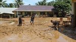 Lumpur Rendam Desa di Bengkulu Pasca Banjir Bandang