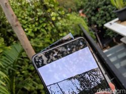 Menggenggam Oppo Reno 5G di Indonesia