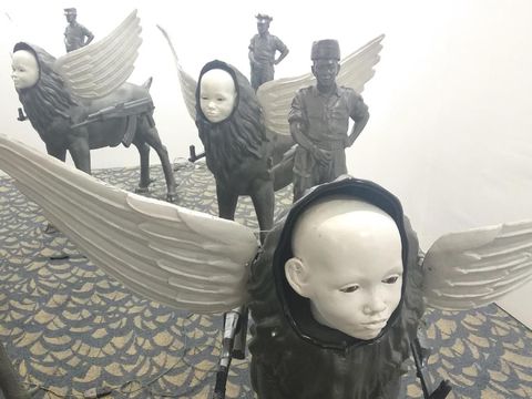 Orba dan Wajah Soeharto Kala Muda di Patung Ciptaan Seniman Heri Dono