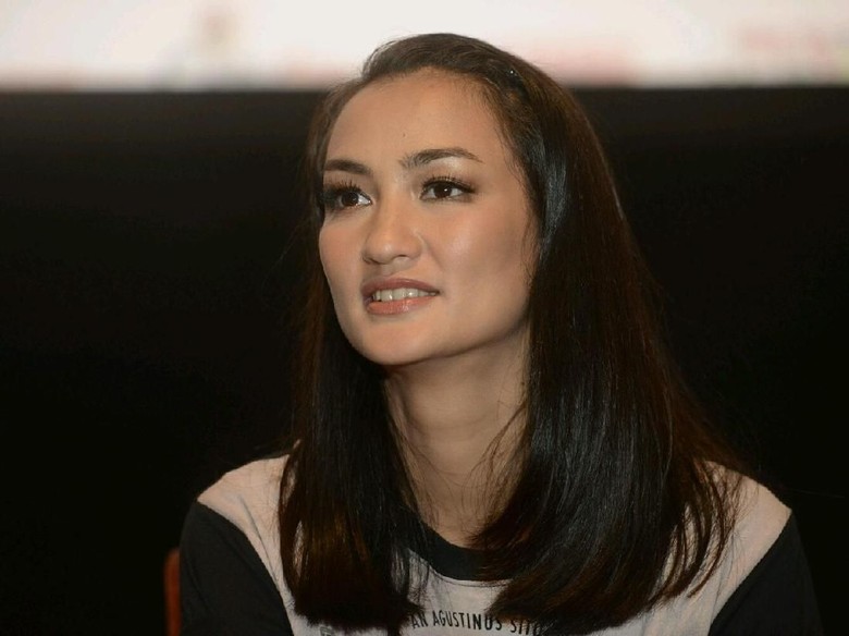 Foto: Atiqah Hasiholan (Ismail/detikHOT) Foto: Atiqah Hasiholan (Ismail/detikHOT)