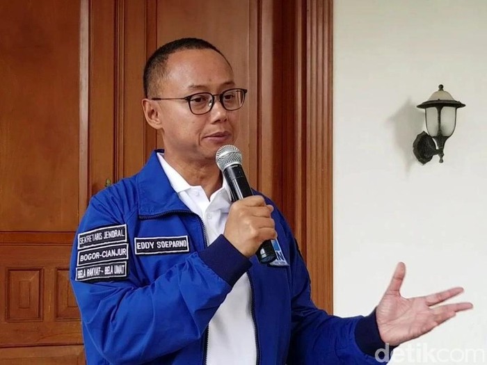 Sekjen PAN Eddy Soeparno