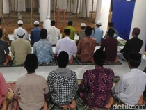 Bacaan Doa Kamilin Tarawih Lengkap dengan Isi Kandungannya