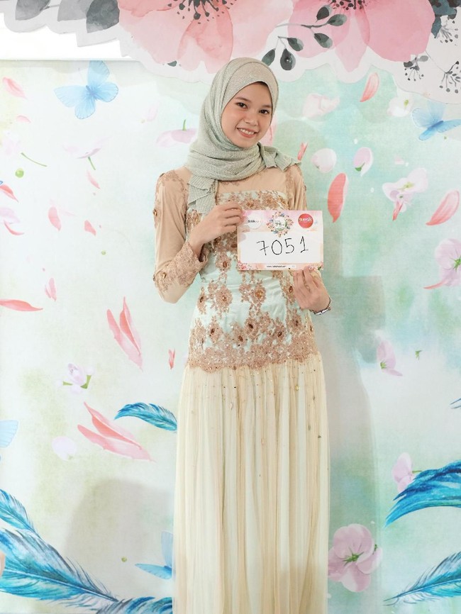 Audisi Sunsilk Hijab Hunt 2019 telah dimulai di Trans Studio Cibubur, Jakarta Timur, hari ini, Sabtu (4/5/2019). Para peserta datang dari berbagai kota seperti Jakarta, Depok, hingga Pontianak. Mereka pun tampil dengan gaya beraneka ragam, mulai dari gaya kasual hingga busana tradisional. Foto: Foto: Silmia/Wolipop