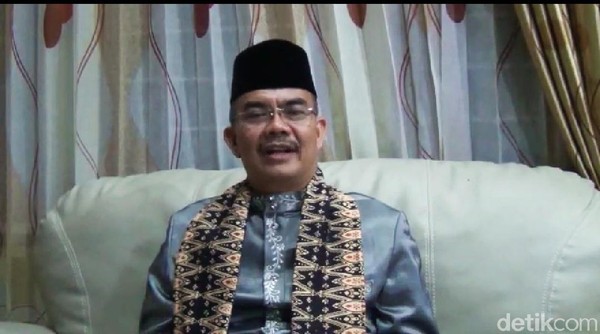 Tukli mushuk fotosuratda boshatish