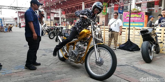 Berita Populer: Chopper Jokowi Rp 100 Juta, Moge-moge Presiden RI
